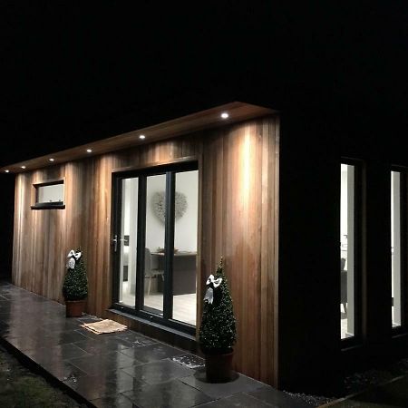 Parkknott Retreat Luxury Lodge With Private Hot Tub Askam in Furness Екстер'єр фото