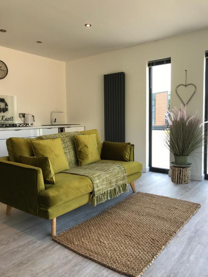 Parkknott Retreat Luxury Lodge With Private Hot Tub Askam in Furness Екстер'єр фото